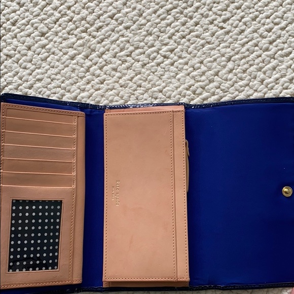 Kate Spade Wallet - Picture 3 of 3